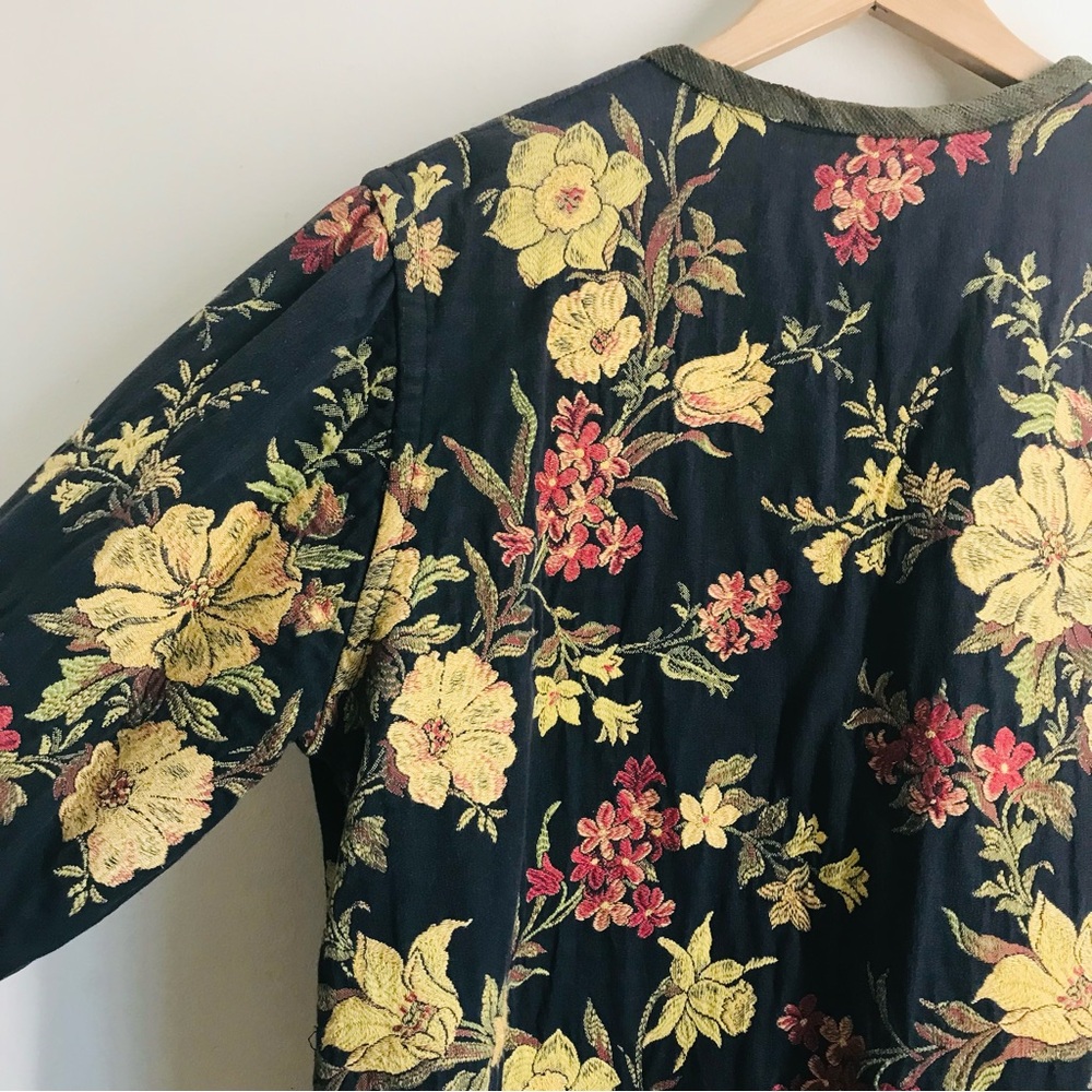 Vintage Vindago Design Floral Tapestry Reversible Art to Wear Kimono Jacket - Picture 5 of 12